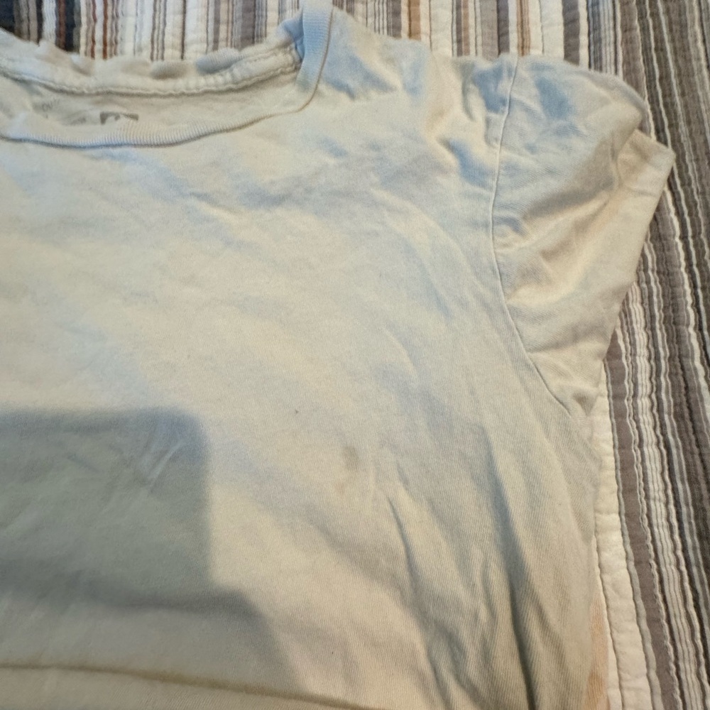 2 t shirts outer known